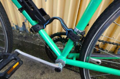 Poignée de transport pour vélo - en pneu upcyclé - P54