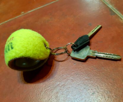 Porte-clés en balle de tennis upcyclée